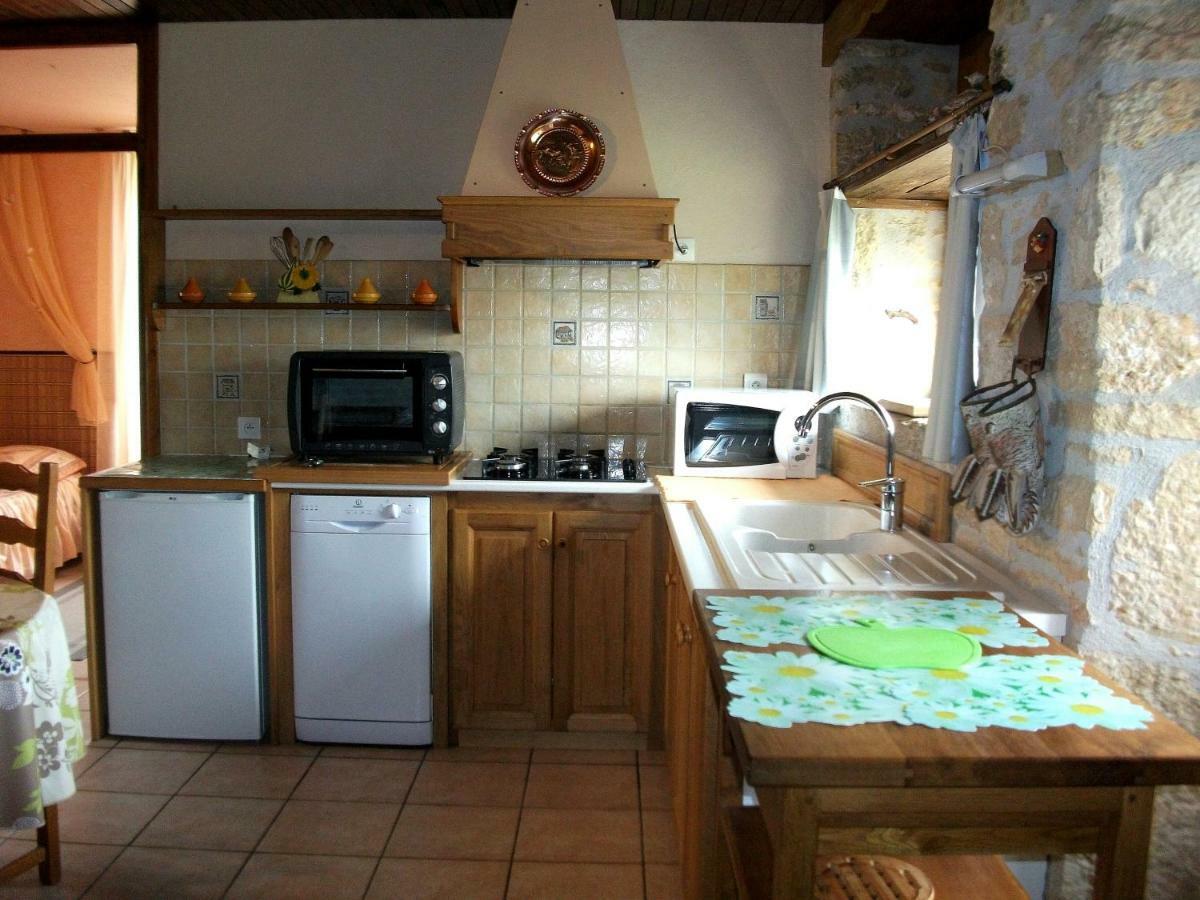 Gite Au Coeur Du Lot, La Maison De Pauline Lentillac du Causse Экстерьер фото